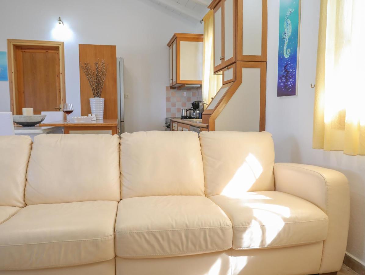 Georgia Villas İskados Dış mekan fotoğraf